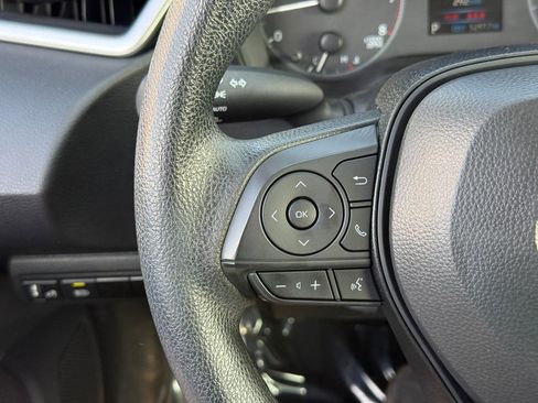 Used 2024 Toyota Corolla LE FWD image 16