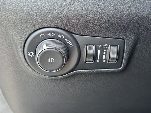 New 2026 Jeep Compass Latitude image 22