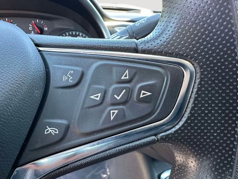 Used 2024 Chevrolet Malibu LT FWD image 16