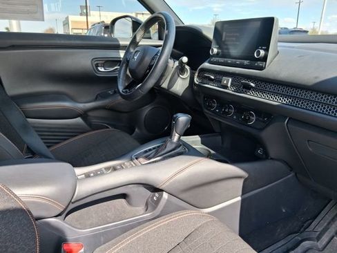 Used 2024 Honda HR-V Sport image 11