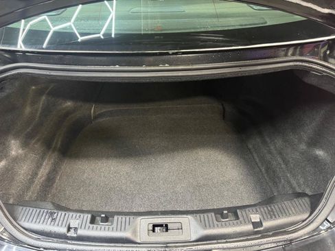 Used 2014 Lincoln MKS AWD w/ Equipment Group 101A image 10