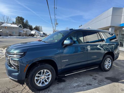 New 2026 Chevrolet Tahoe LT image 2