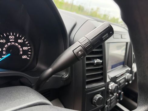 Used 2020 Ford F150 XL w/ Equipment Group 101A Mid AWD/4WD image 43
