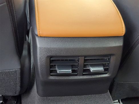 Used 2025 Lexus IS 350 F Sport image 39