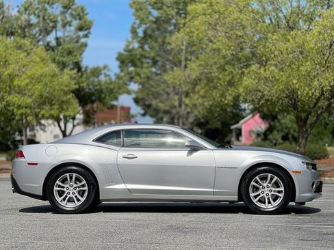 Used 2014 Chevrolet Camaro LS RWD image 4