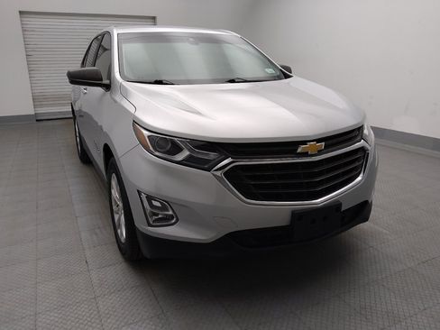 Used 2021 Chevrolet Equinox LS FWD image 14