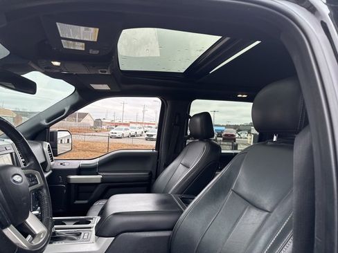 Used 2020 Ford F150 Lariat w/ Equipment Group 502A Luxury image 12