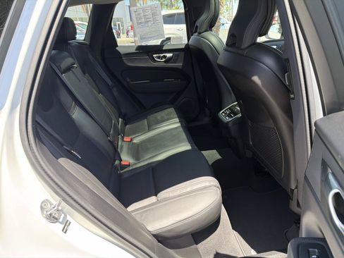 Used 2026 Volvo XC60 B5 Ultra w/ Climate Package PRO AWD/4WD image 24