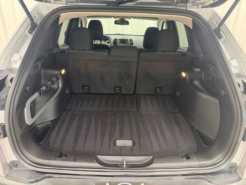 Used 2014 Jeep Cherokee Latitude AWD/4WD image 22