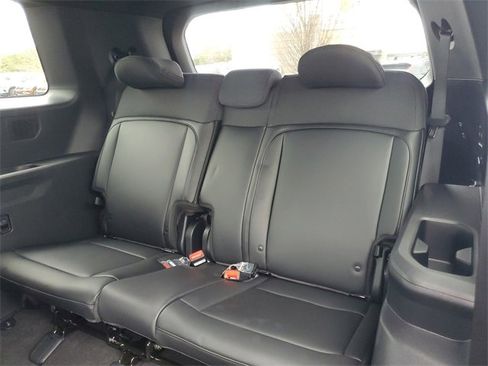 New 2027 Kia Telluride S image 10