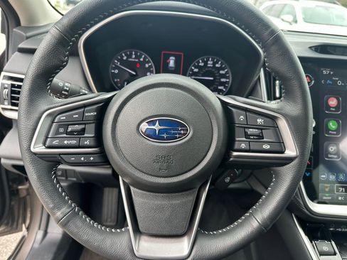 Used 2023 Subaru Outback Limited image 27