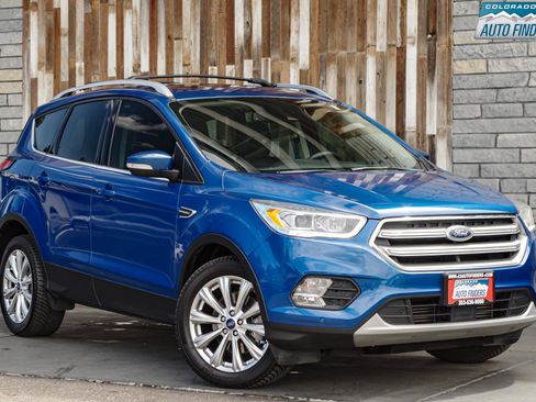 Used 2017 Ford Escape Titanium w/ Equipment Group 301A AWD/4WD image 9