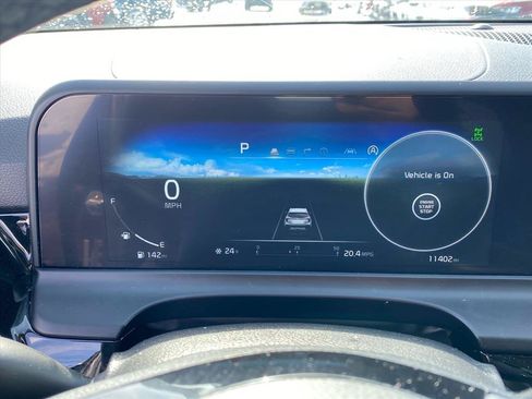 Used 2024 Kia Seltos S AWD/4WD image 15