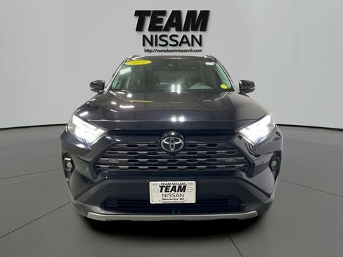 Used 2022 Toyota RAV4 Limited AWD/4WD image 2