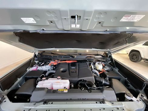 New 2026 Toyota Sequoia Platinum AWD/4WD image 27