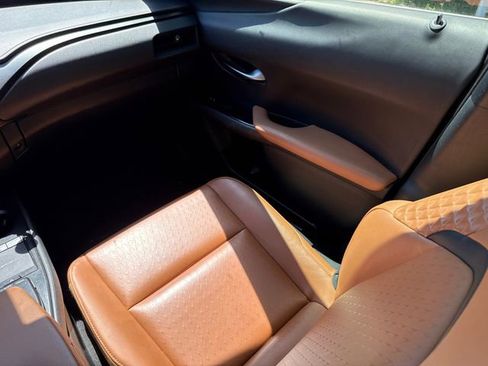 Used 2020 Lexus UX 200 w/ Accessory Package 2 image 11