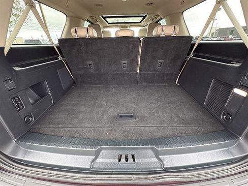 Used 2024 Ford Expedition Max Limited RWD image 12