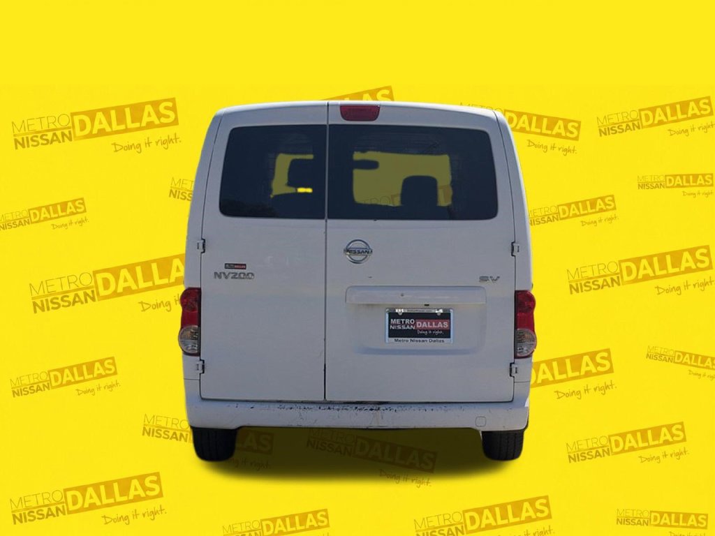 Used 2016 Nissan NV200 SV w/ Technology Package FWD image 4
