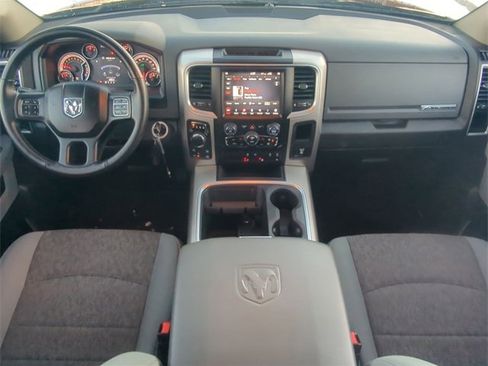 Used 2018 RAM 1500 Big Horn image 22