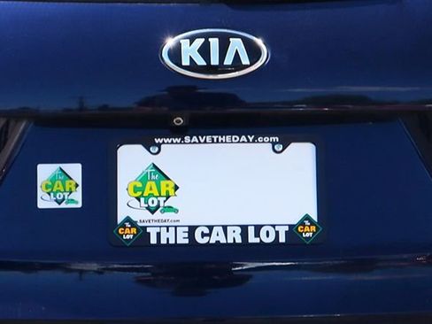 Used 2019 Kia Sorento S image 21