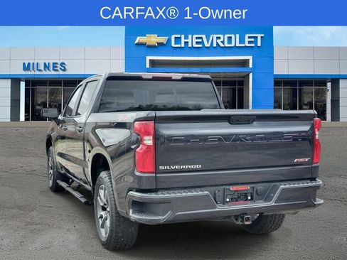 Used 2023 Chevrolet Silverado 1500 RST AWD/4WD image 3