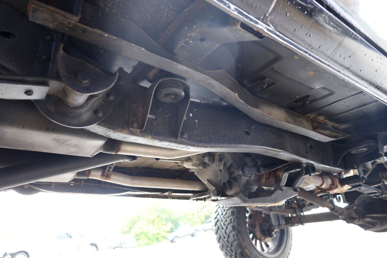 Used 1990 Chevrolet Blazer 4WD image 40