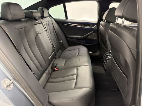 Used 2018 BMW 530e RWD image 31