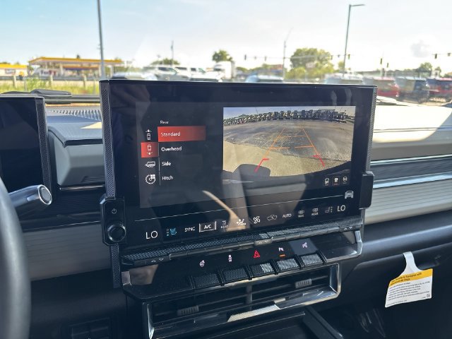 Certified 2026 GMC Hummer EV SUV AWD/4WD image 29
