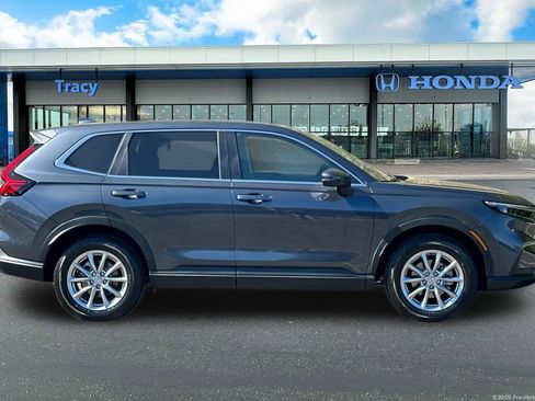 New 2026 Honda CR-V EX image 3