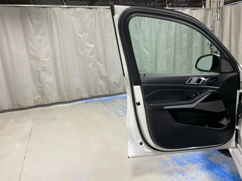 Used 2019 BMW X5 xDrive40i image 21