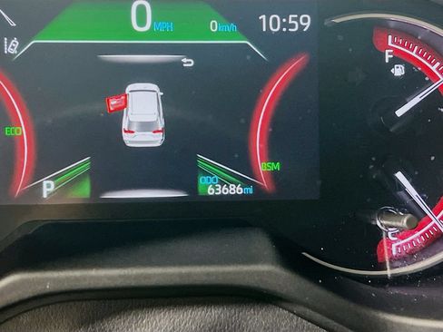 Certified 2022 Toyota RAV4 TRD Off-Road w/ TRD Off-Road Weather Package AWD/4WD image 11