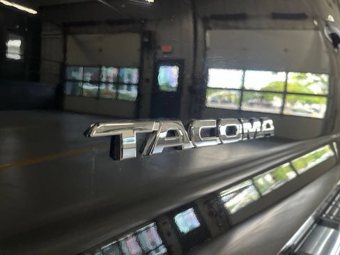 Used 2013 Toyota Tacoma 4x4 Double Cab w/ TRD T/X Baja Series image 6