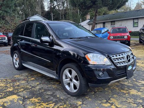 Used 2009 Mercedes-Benz ML 350 4MATIC image 9