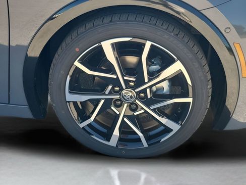 New 2026 Toyota Prius Plug-In Hybrid FWD image 20