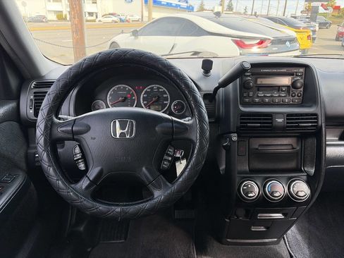 Used 2005 Honda CR-V EX image 28
