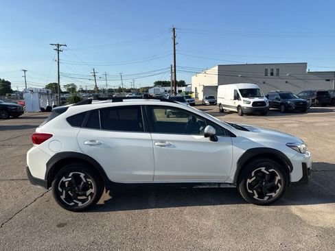 Used 2023 Subaru Crosstrek 2.5i Limited AWD/4WD image 9