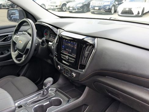 Used 2021 Chevrolet Traverse LS w/ LPO, Floor Liner Package image 21