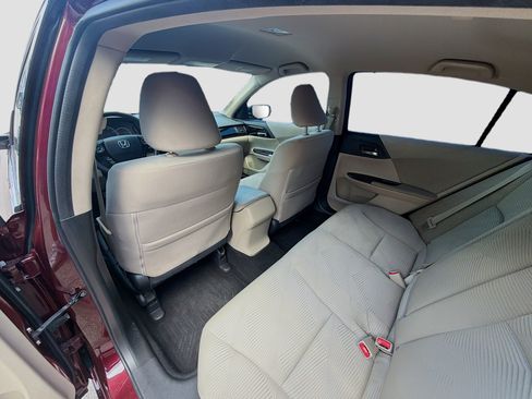 Used 2017 Honda Accord LX image 23