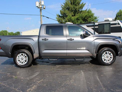 Used 2025 Toyota Tundra SR5 w/ SR5 Premium Package AWD/4WD image 3