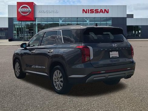 Used 2025 Hyundai Palisade SEL FWD image 5