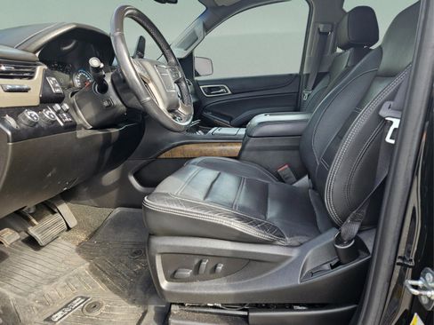 Used 2018 GMC Yukon XL Denali w/ Open Road Package image 17