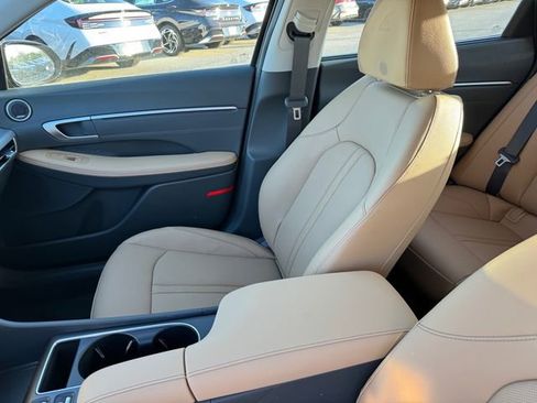New 2026 Hyundai Sonata Limited FWD image 10