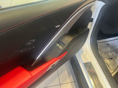 Used 2017 Chevrolet Corvette Grand Sport image 10