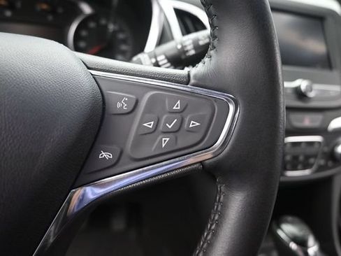 Used 2021 Chevrolet Equinox LT AWD/4WD image 31
