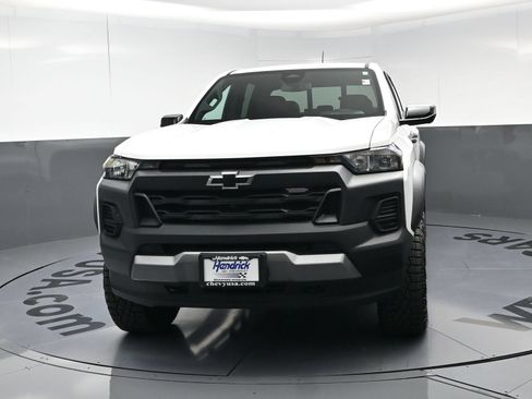 Used 2026 Chevrolet Colorado Trail Boss AWD/4WD image 5