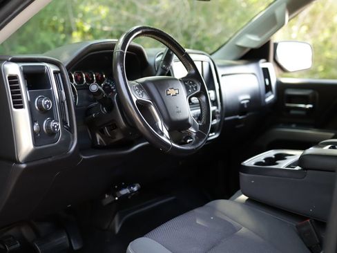 Used 2017 Chevrolet Silverado 1500 LT w/ All Star Edition AWD/4WD image 9