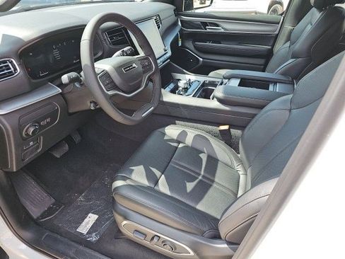 New 2026 Jeep Grand Wagoneer 4WD w/ Quick Order Packge 29V Upland image 18