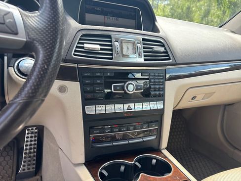 Used 2014 Mercedes-Benz E 550 Cabriolet image 13