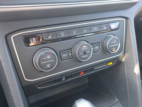 Used 2019 Volkswagen Atlas SE AWD/4WD image 19