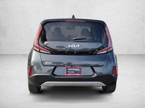 Used 2024 Kia Soul LX w/ Option Group 015 image 7
